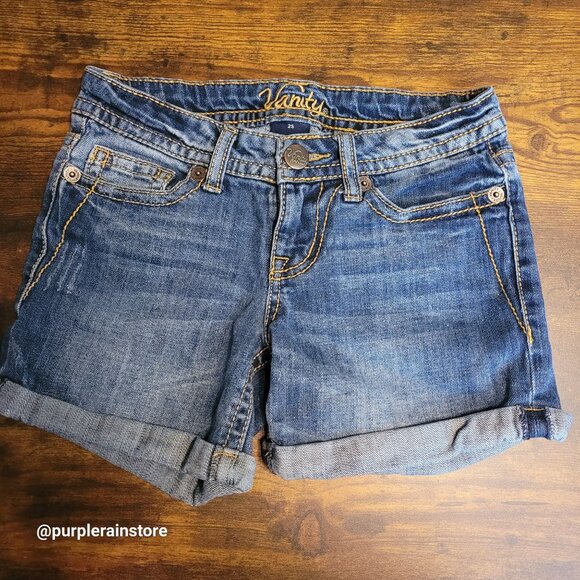 Vanity Cuffed Denim Shorts Size 25 Low Rise Button Flap Medium Light Wash - Picture 2 of 9